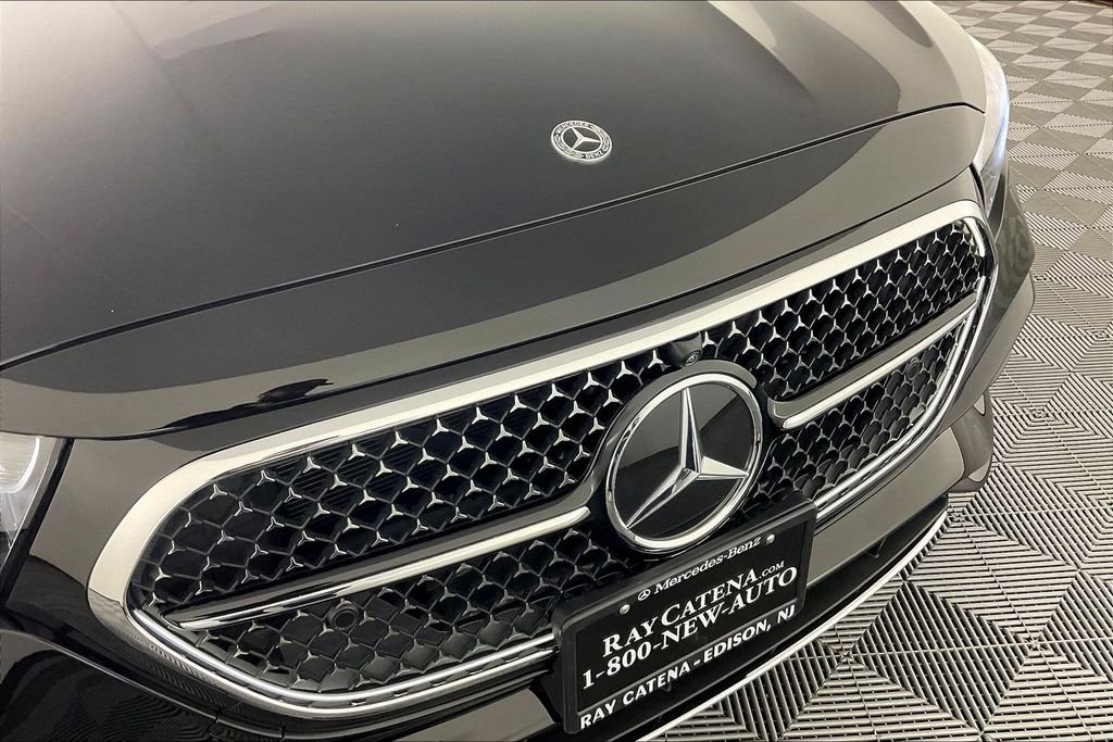 2026 Mercedes-Benz E-Class E350 - Photo 22