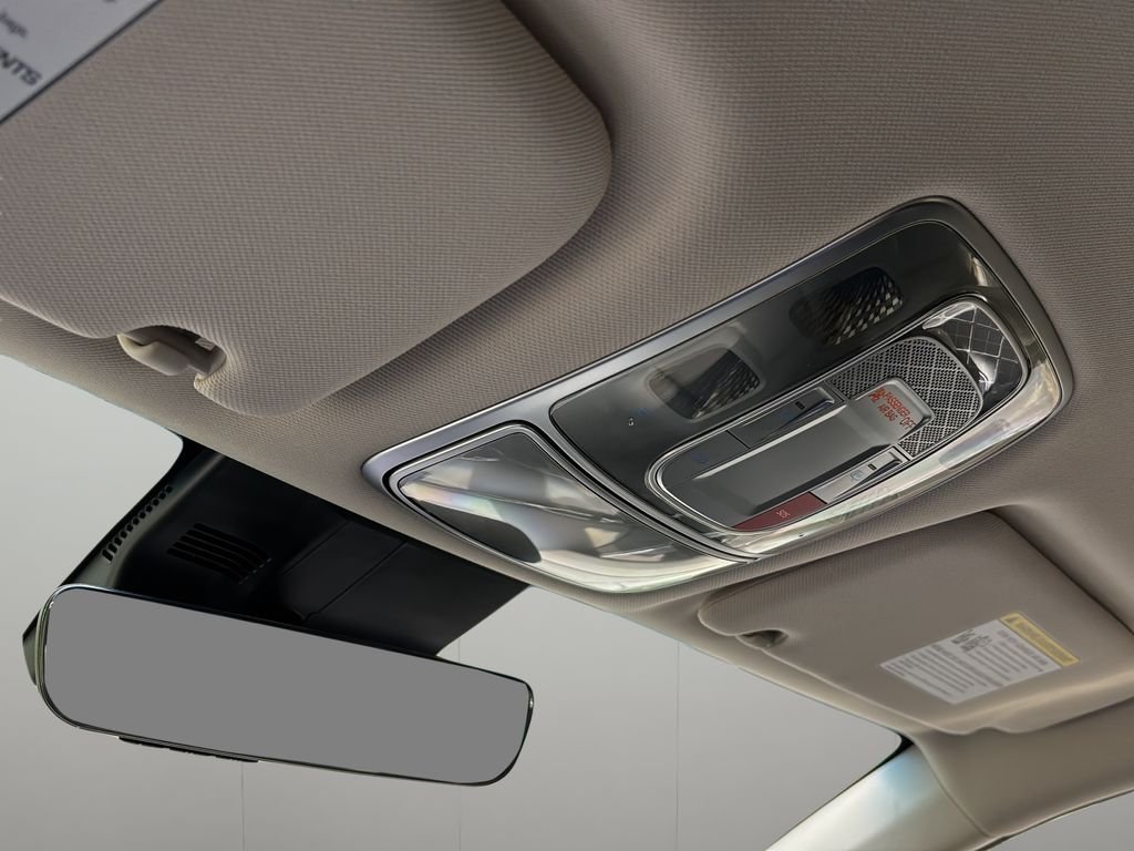 2026 GENESIS GV70 Standard - Photo 31