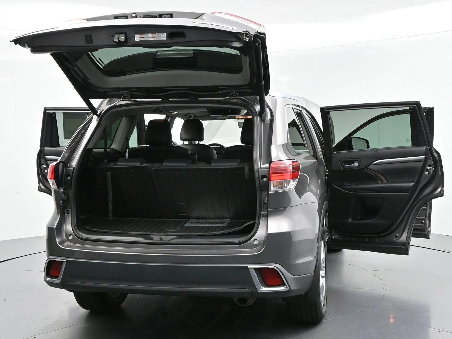 Used 2019 Predawn Gray Mica Toyota Limited image 51