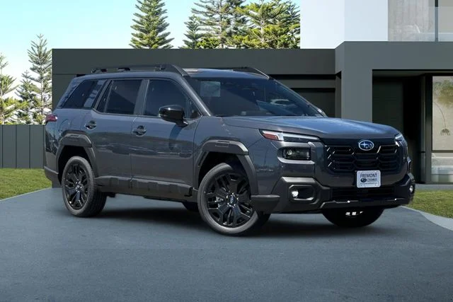 New 2026 MAGNETITE GRAY METALLIC Subaru Limited XT image 2