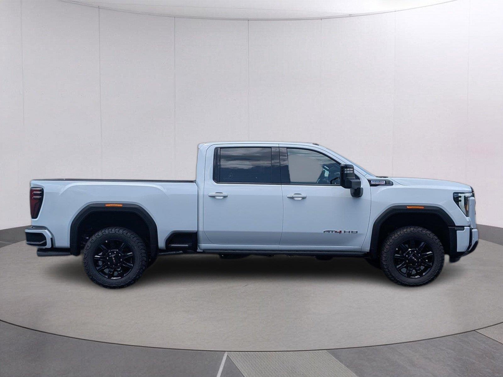 New 2026 Summit White GMC AT4 image 7