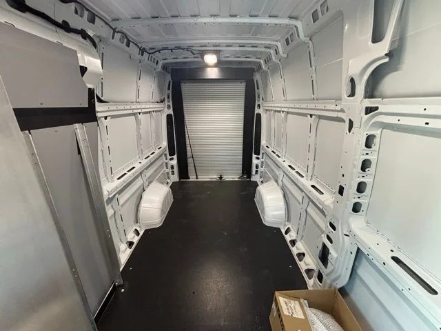 New 2025 Bright White Clear-Coat Exterior Paint RAM STEP VAN SHR image 8
