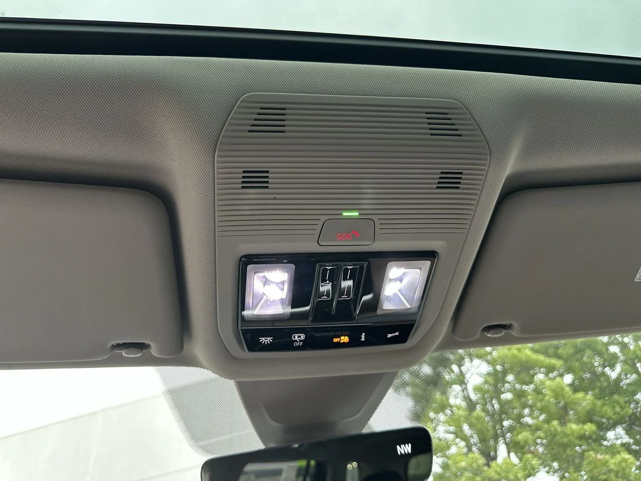 New 2026 Green Volkswagen 2.0T SE w/Technology image 25