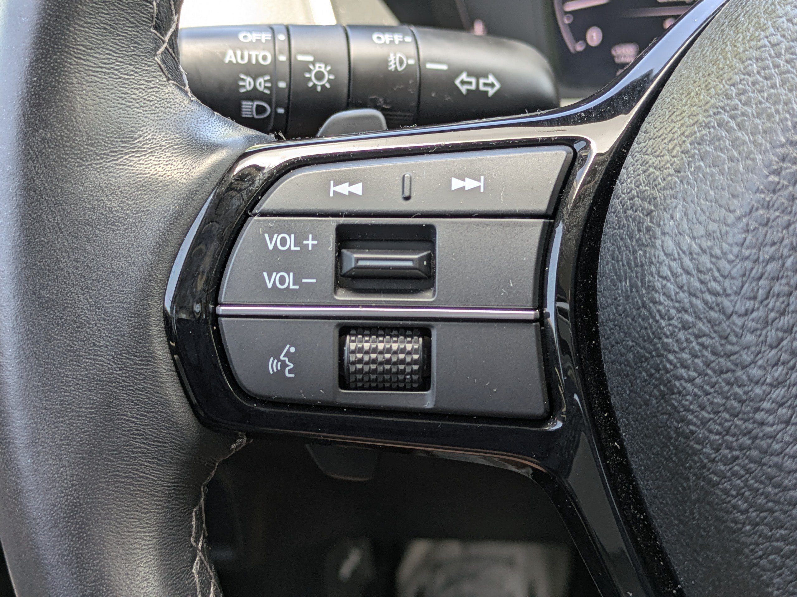 2023 Honda Civic Touring - Photo 25