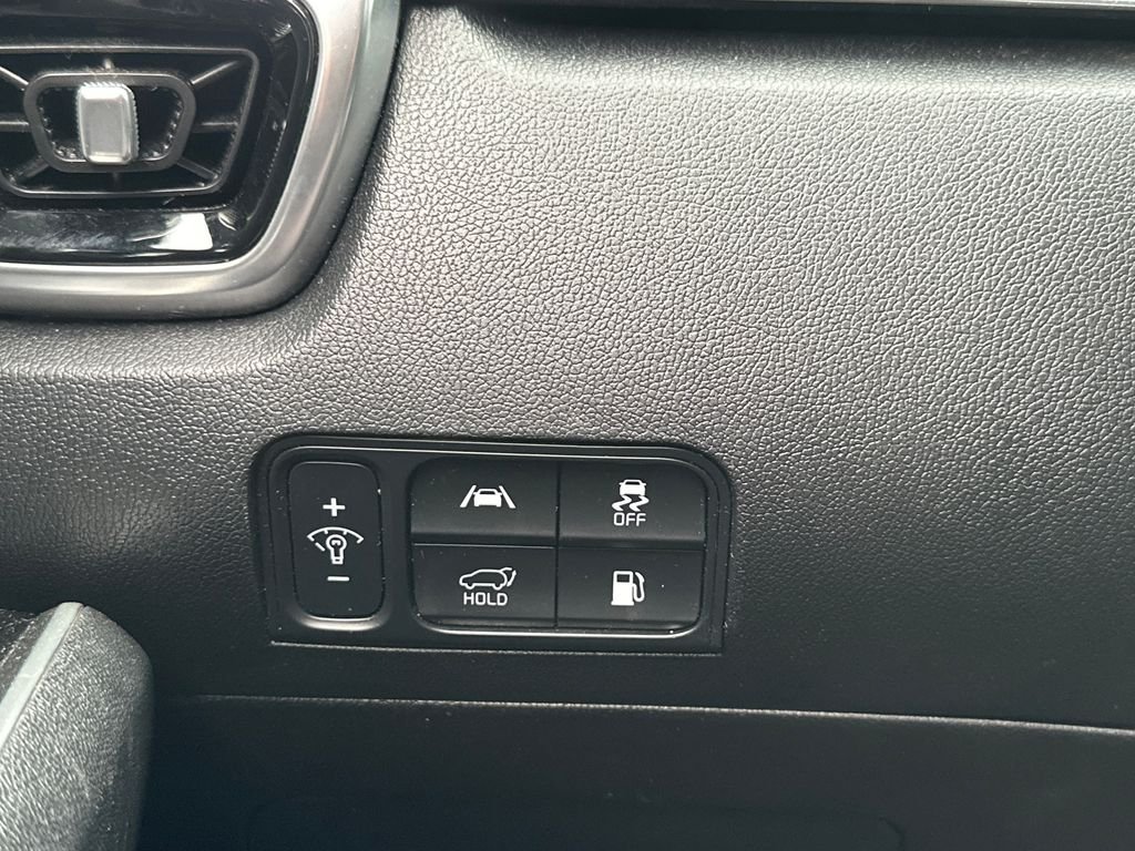 Used 2022 Gray Kia SX image 14