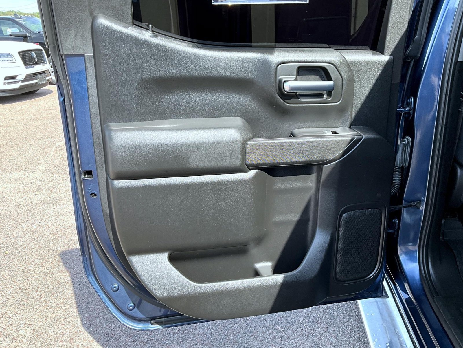 Used 2019 Blue Chevrolet LT image 22