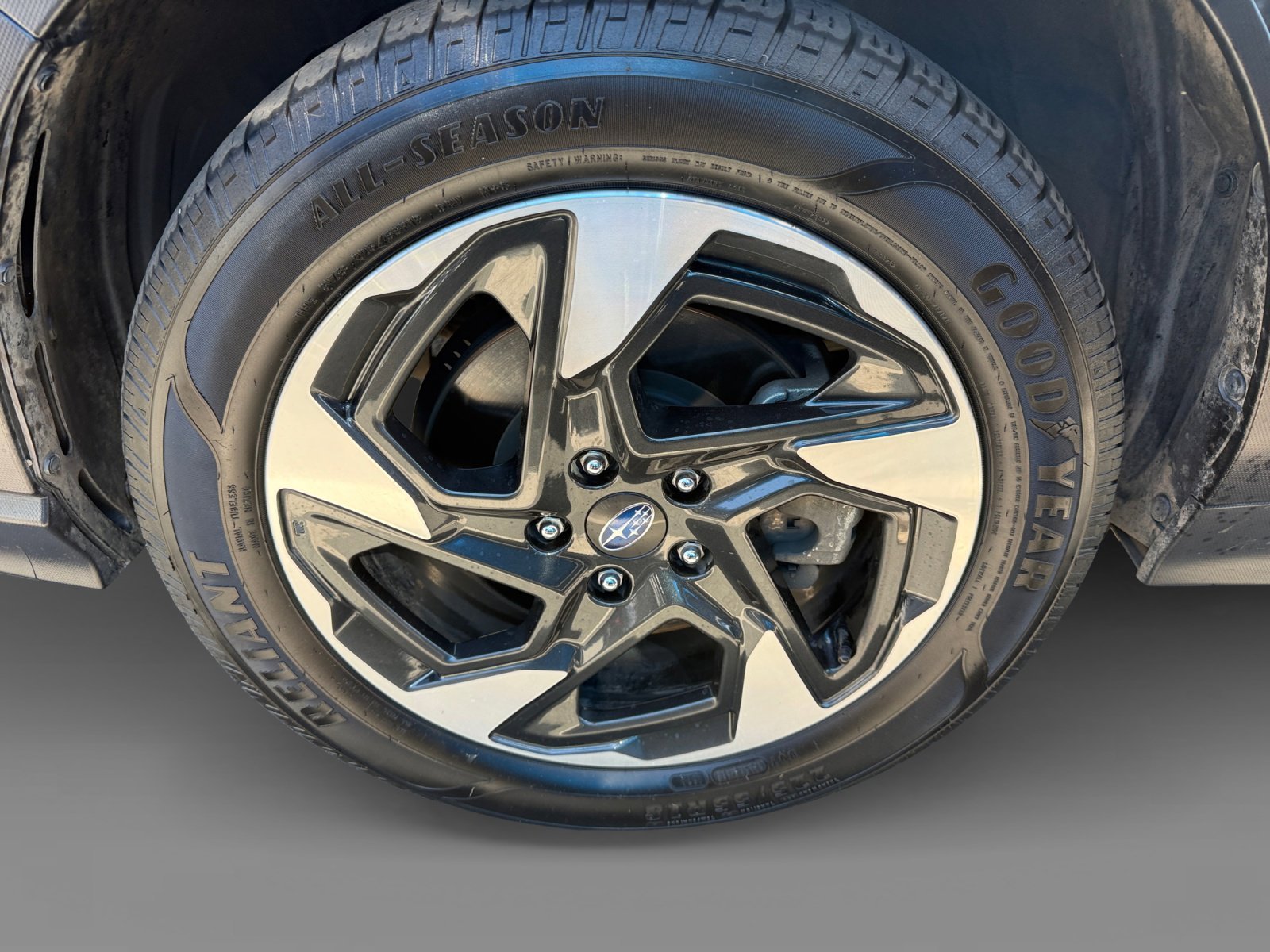 Used 2024 Sapphire Blue Pearl Subaru Limited image 9
