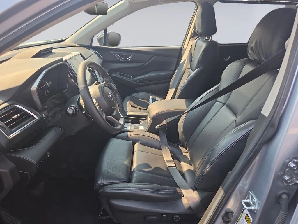 Used 2024 Silver Subaru Limited image 17