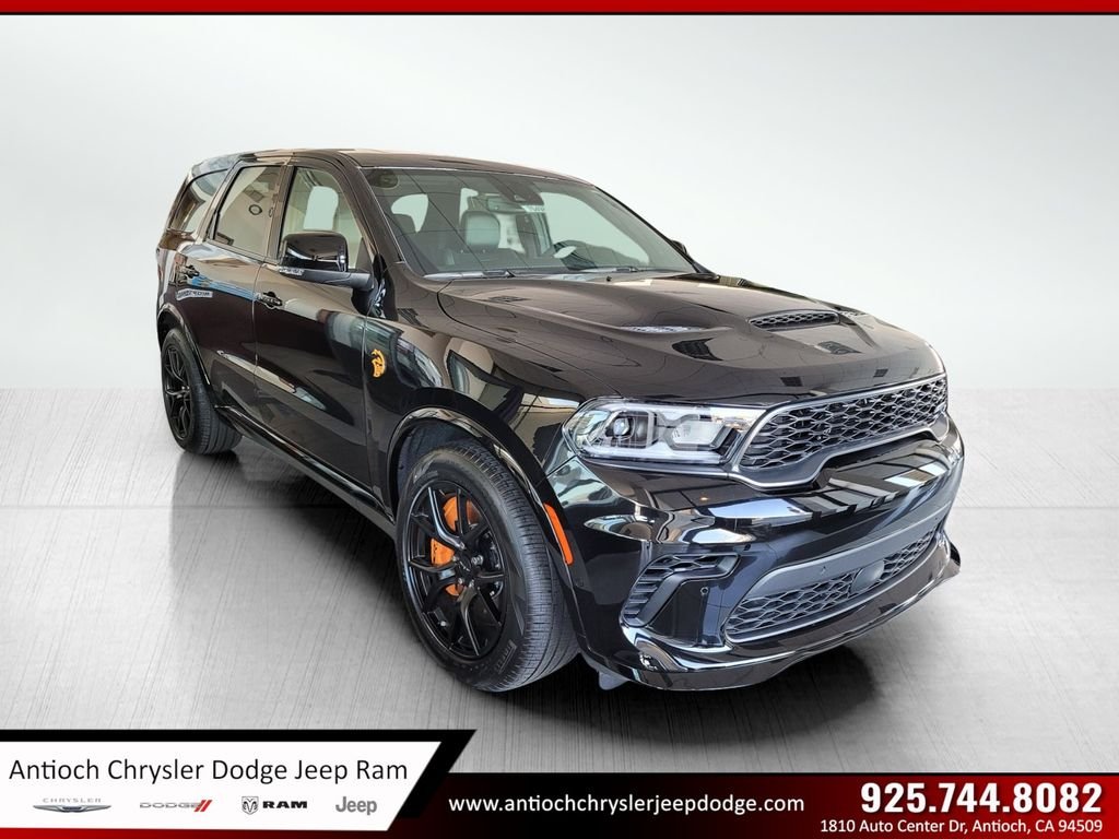New 2026 Diamond Black Clear-Coat Exterior Paint Dodge SRT Hellcat image 1