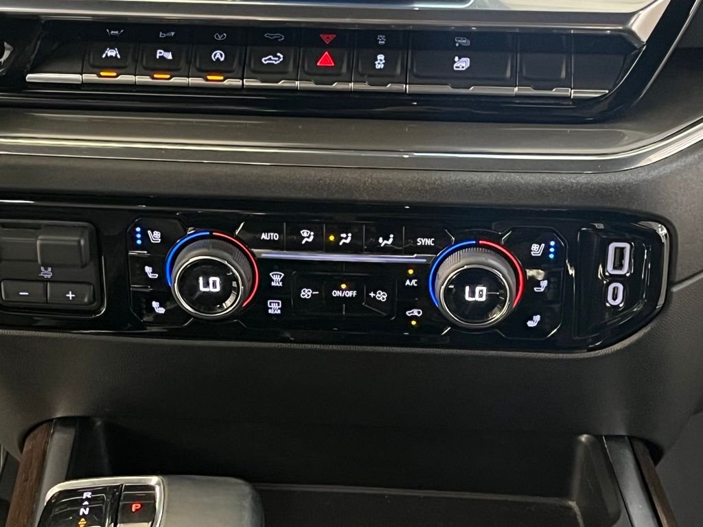 Used 2023 White Chevrolet High Country image 21