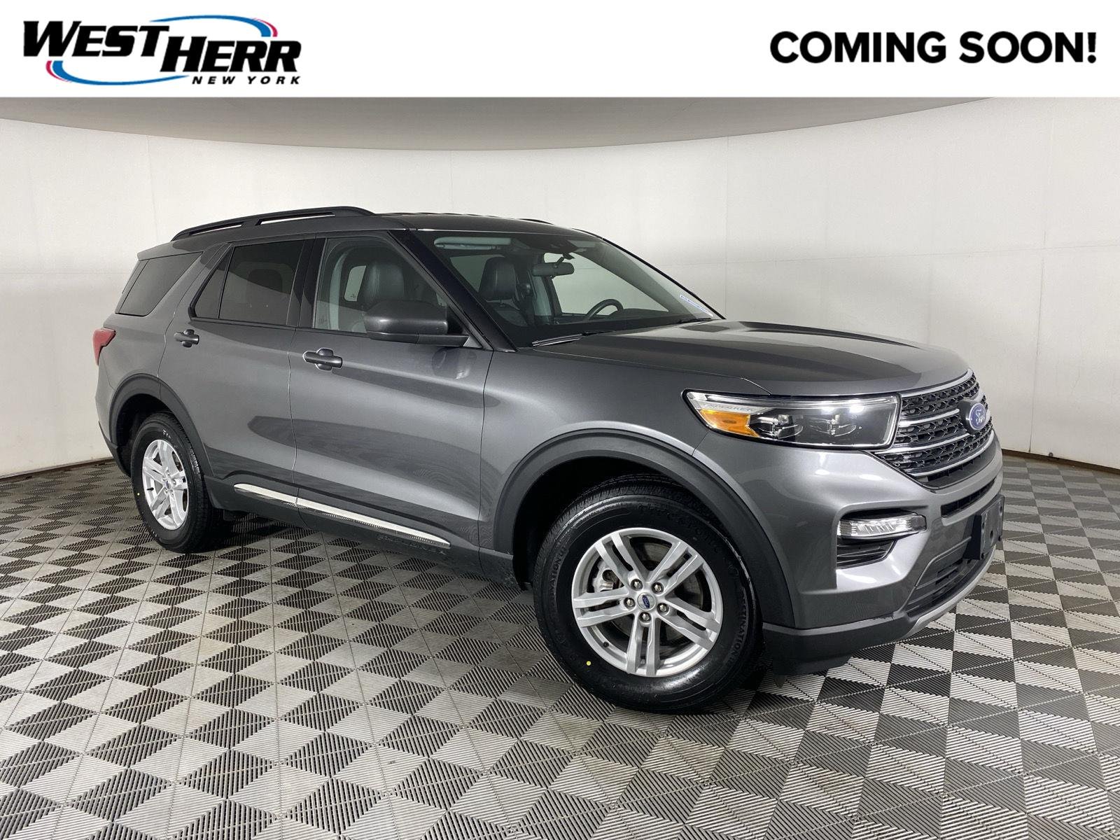 Used 2023 Carbonized Gray Ford XLT image 1