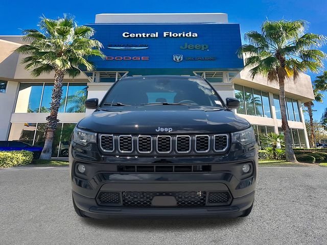 New 2026 Diamond Black Crystal Pearl-Coat Exterior Paint Jeep  image 3