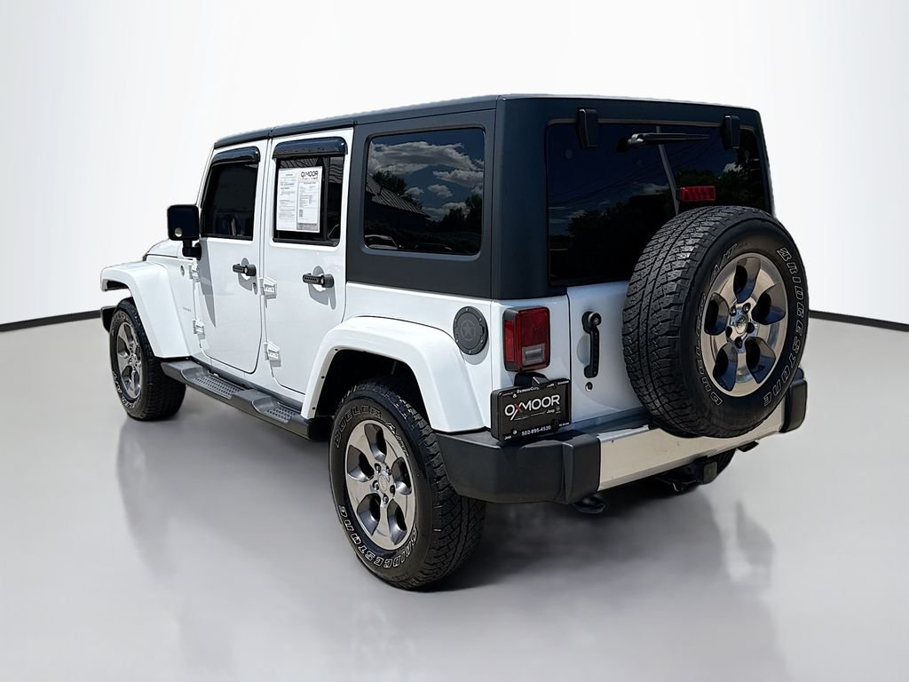 Used 2018 Bright White Clearcoat Jeep Sahara image 5