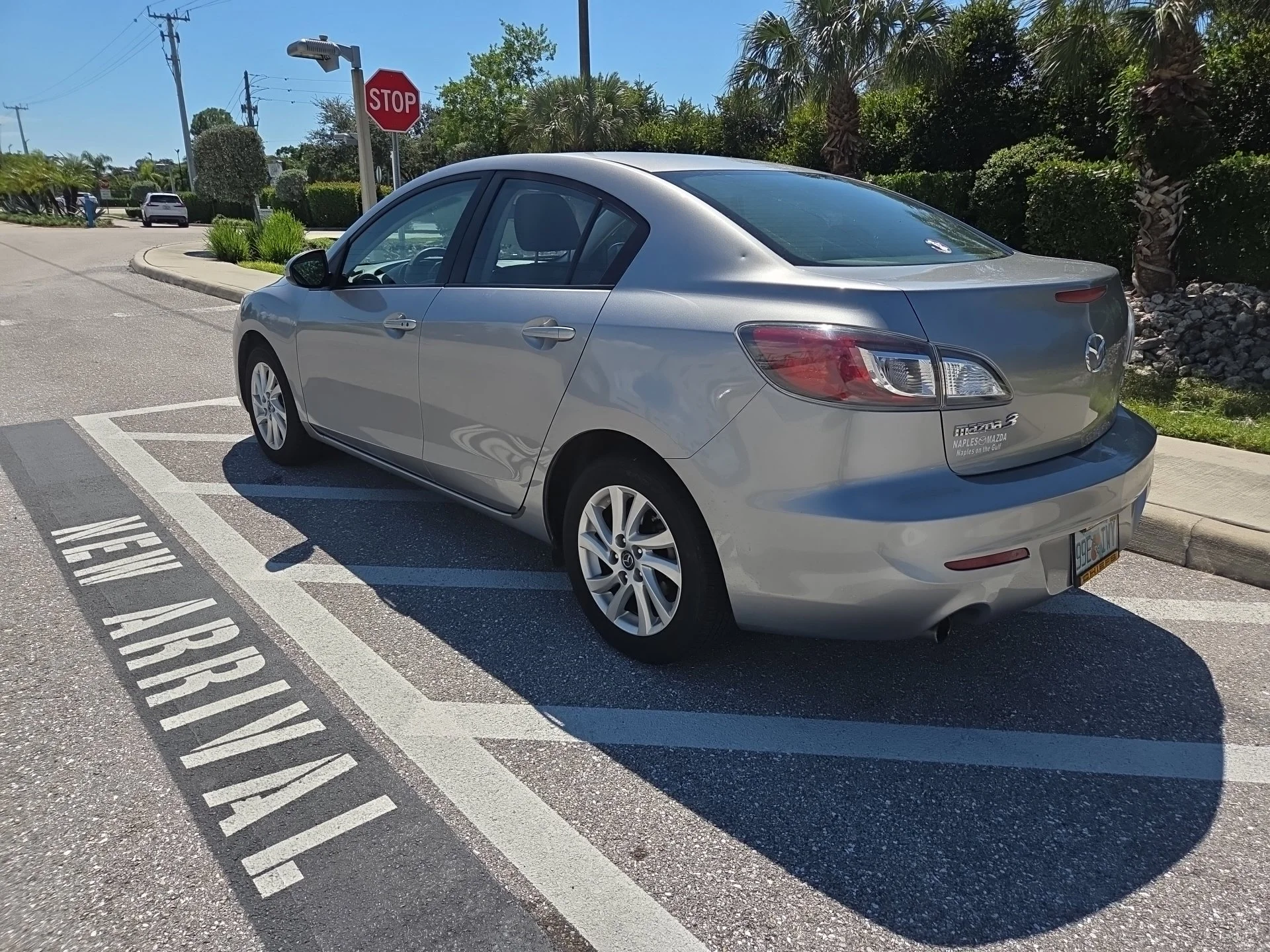 Used 2013 Black Mica Mazda i Touring image 4