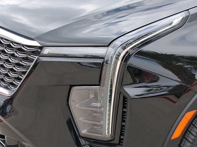 Used 2025 Stellar Black Metallic Cadillac Premium Luxury image 7