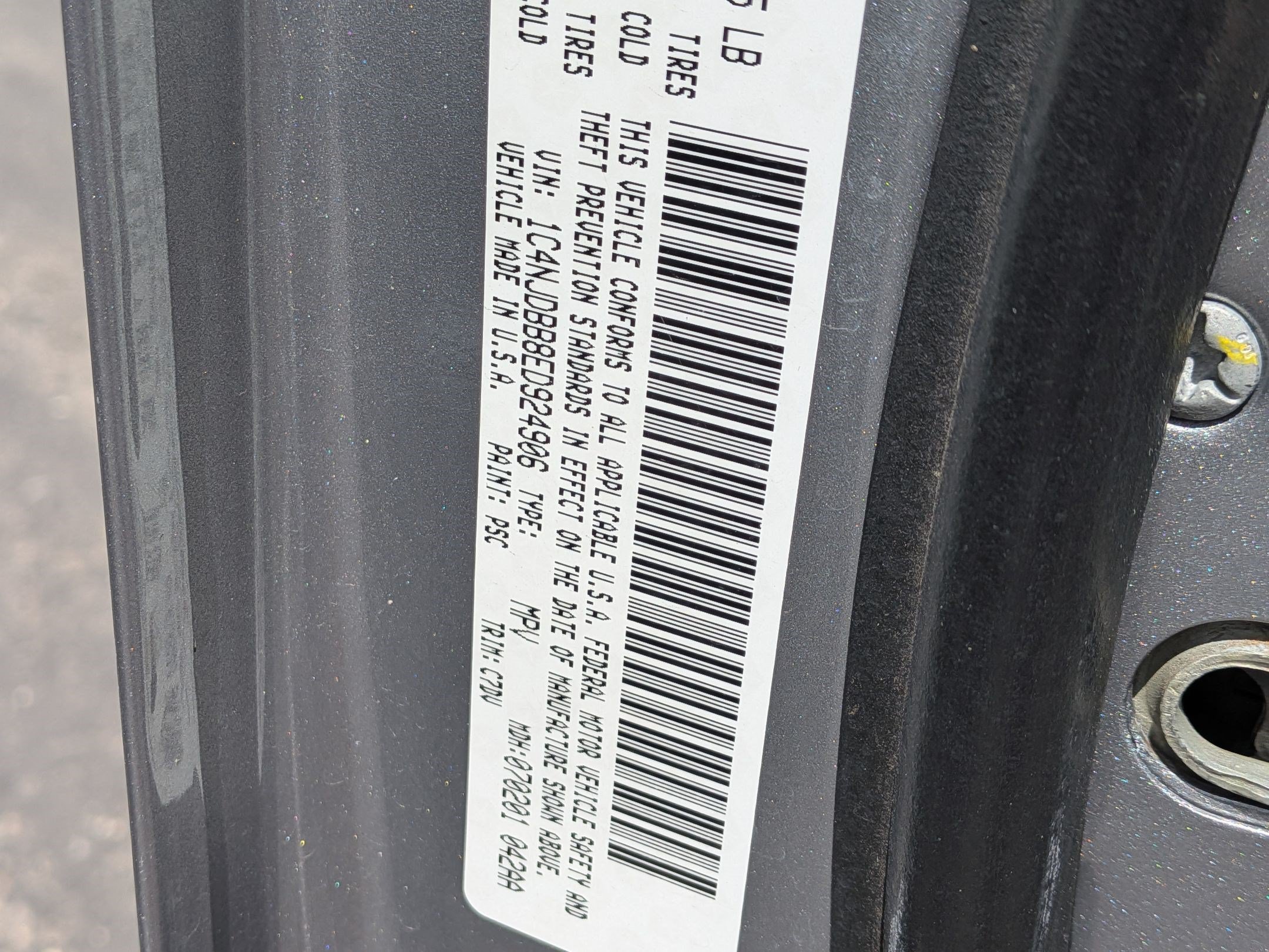 Used 2014 Billet Silver Clearcoat Metallic Jeep Sport image 30