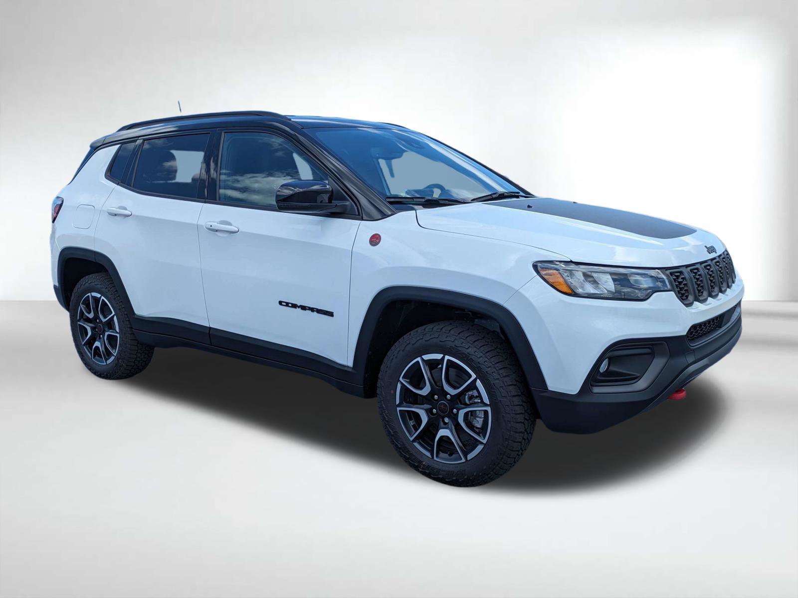 New 2026 Bright White Clear-Coat Exterior Paint Jeep Trailhawk image 2