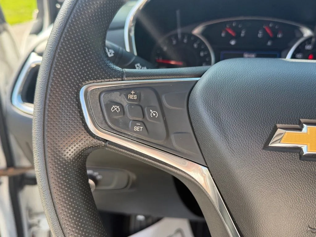 Used 2019 White Chevrolet LT image 30