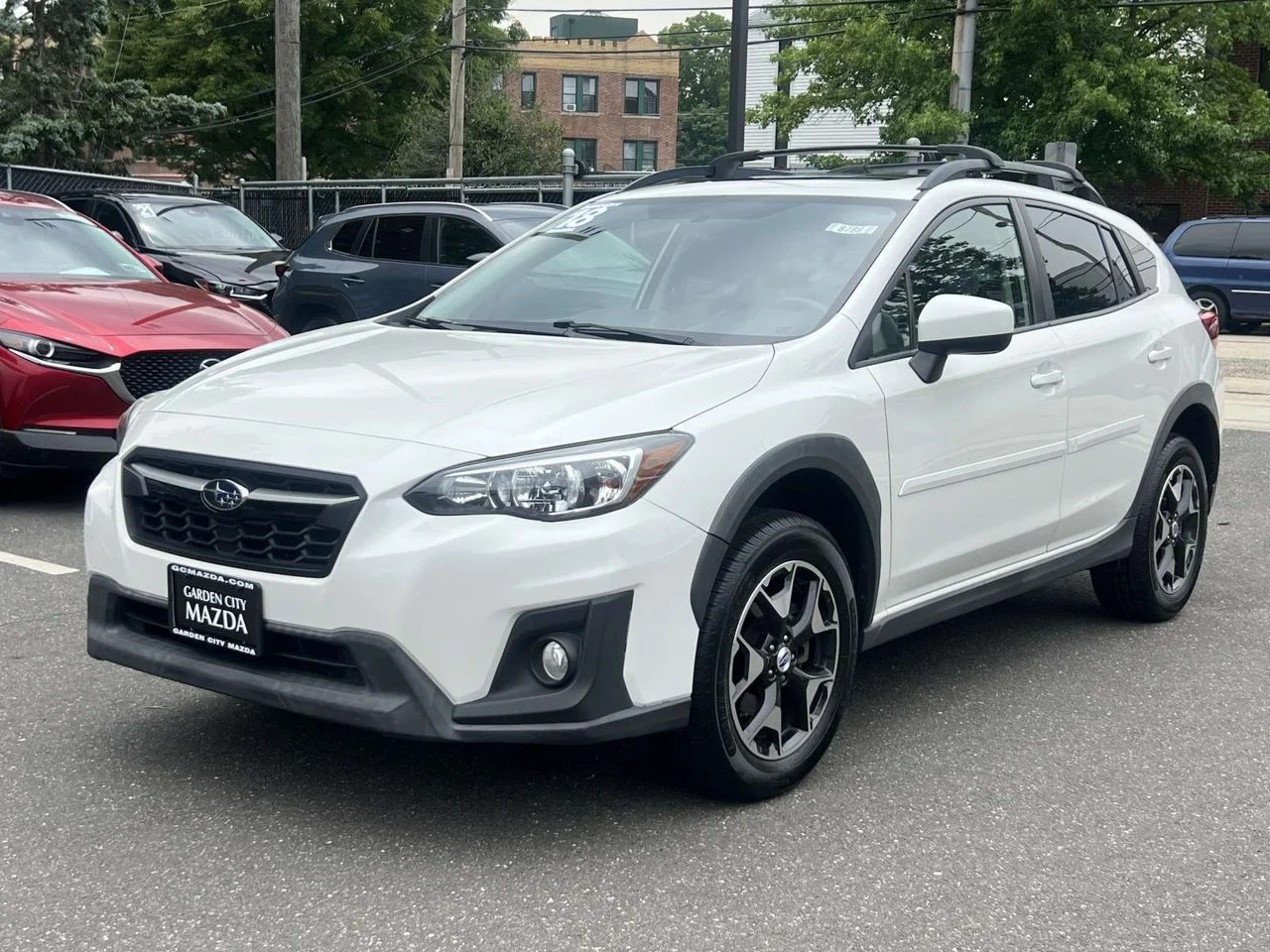 Used 2018 Crystal White Pearl Subaru 2.0i Premium image 2