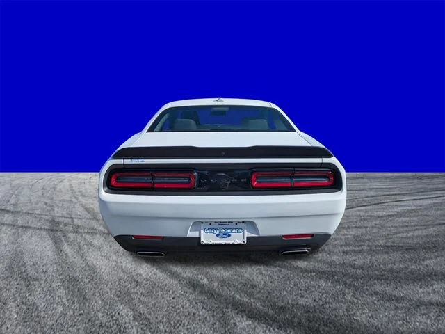 Certified Used 2023 White Dodge SXT image 5