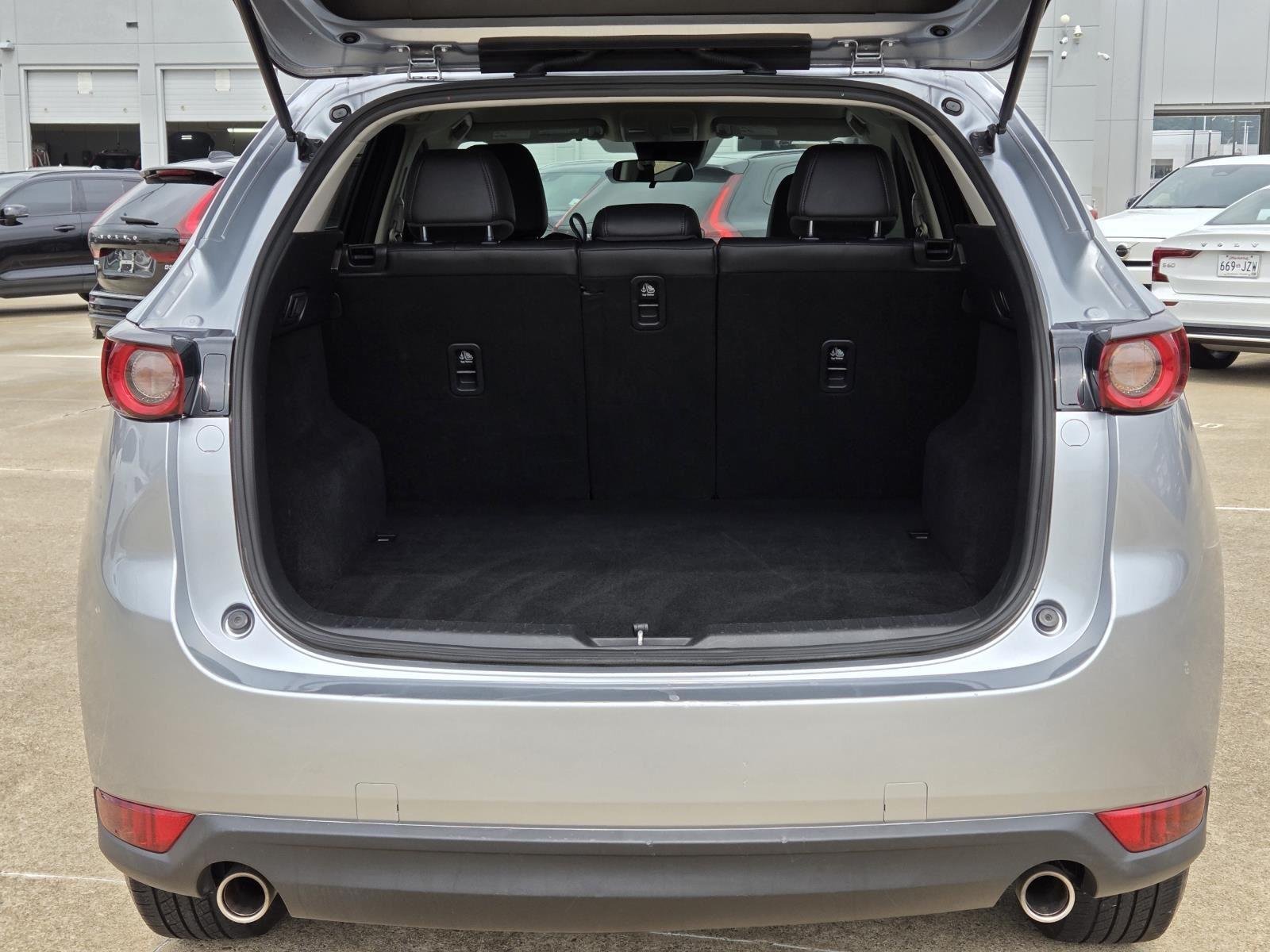 Used 2020 Sonic Silver Metallic Mazda Touring image 11