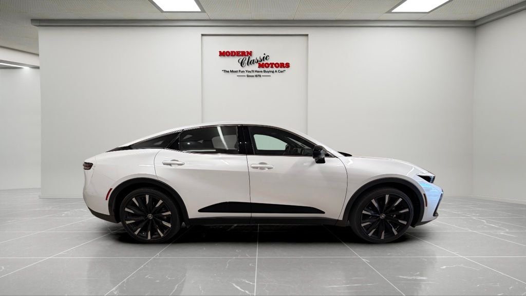 Used 2026 White Toyota Platinum image 8