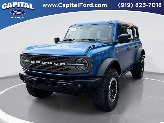 Used 2025 Blue Ford Badlands image 1