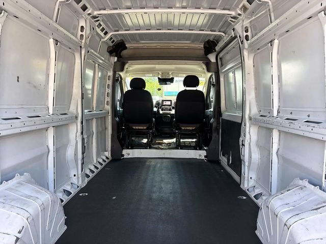 Used 2023 White Ram High Roof image 11