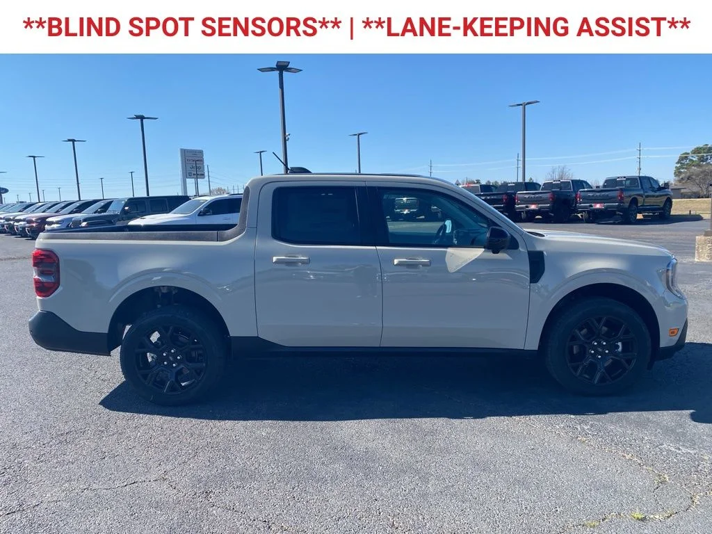 2025 Ford Maverick Lariat - Photo 10