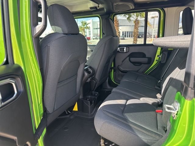 2025 Jeep Wrangler 4-Door Willys - Photo 10