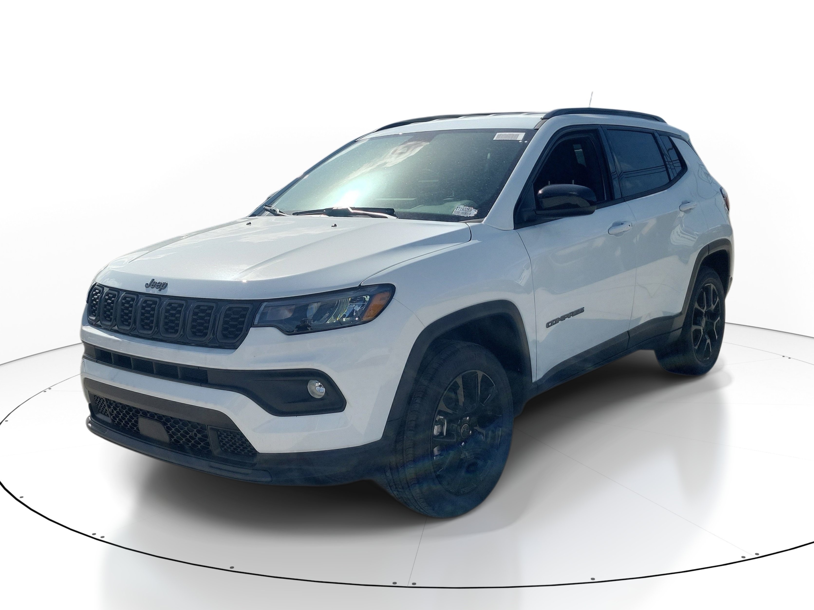 New 2026 Bright White Clearcoat Jeep Latitude Altitude image 4