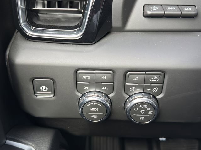 2026 GMC Sierra 3500HD Denali - Photo 29