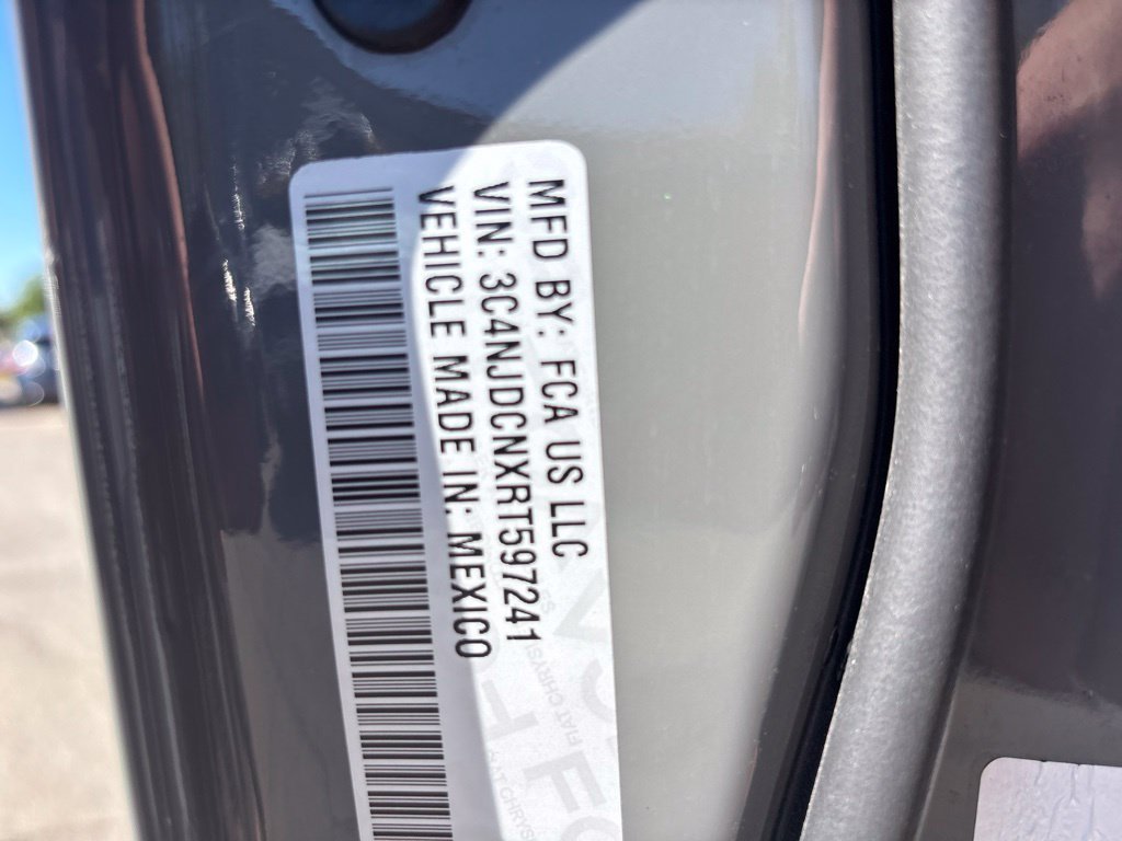 Used 2024 Gray Jeep Limited image 10