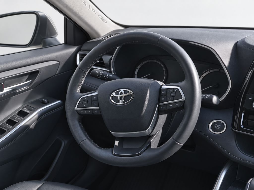 Used 2024  Toyota XLE image 20