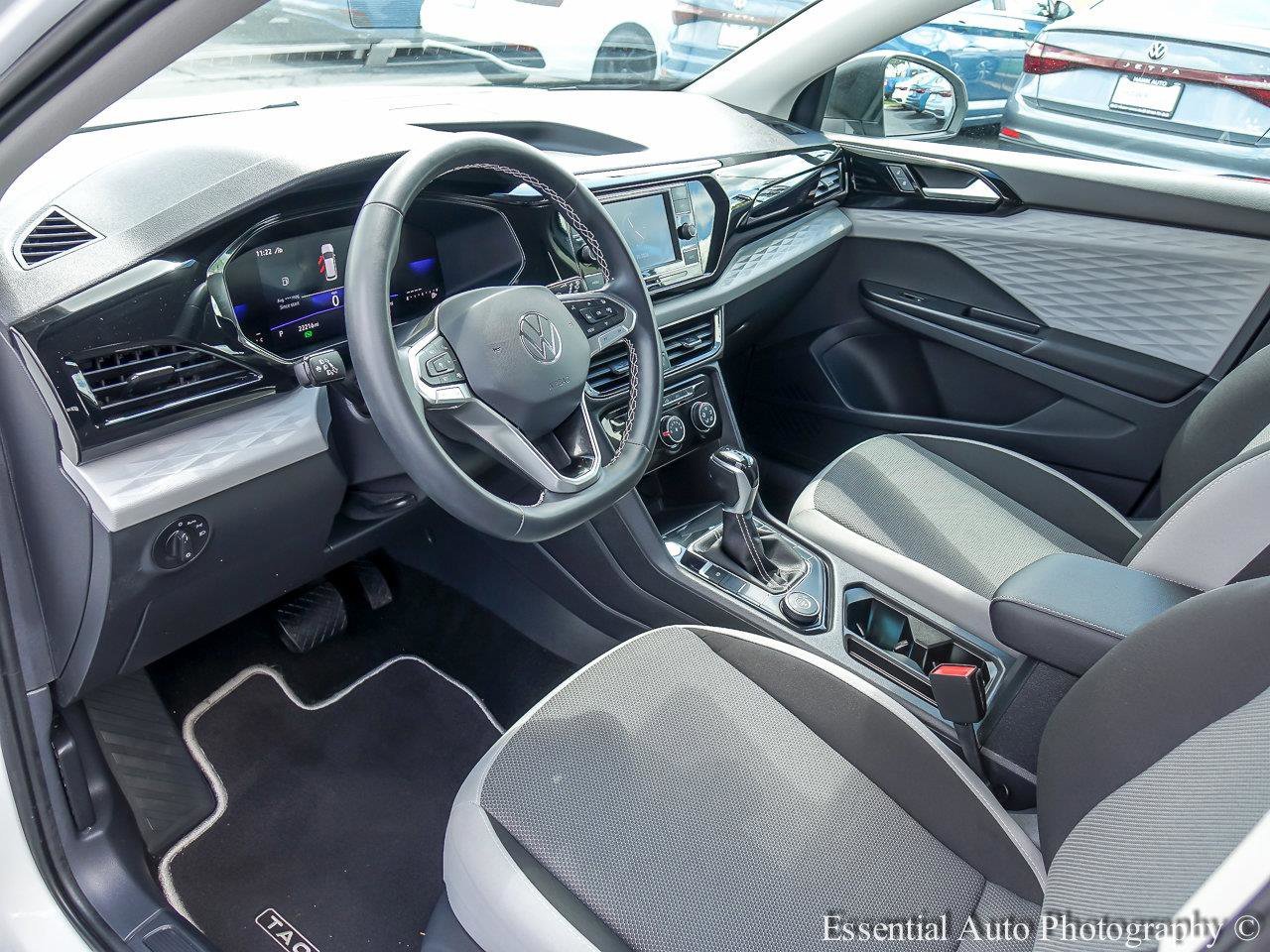 Used 2023 Pure White Volkswagen S image 9
