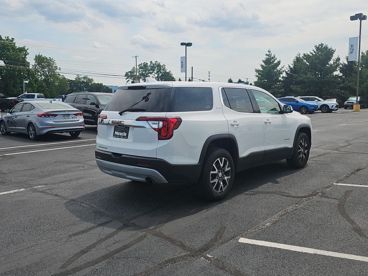 Used 2020 Summit White GMC SLE image 5