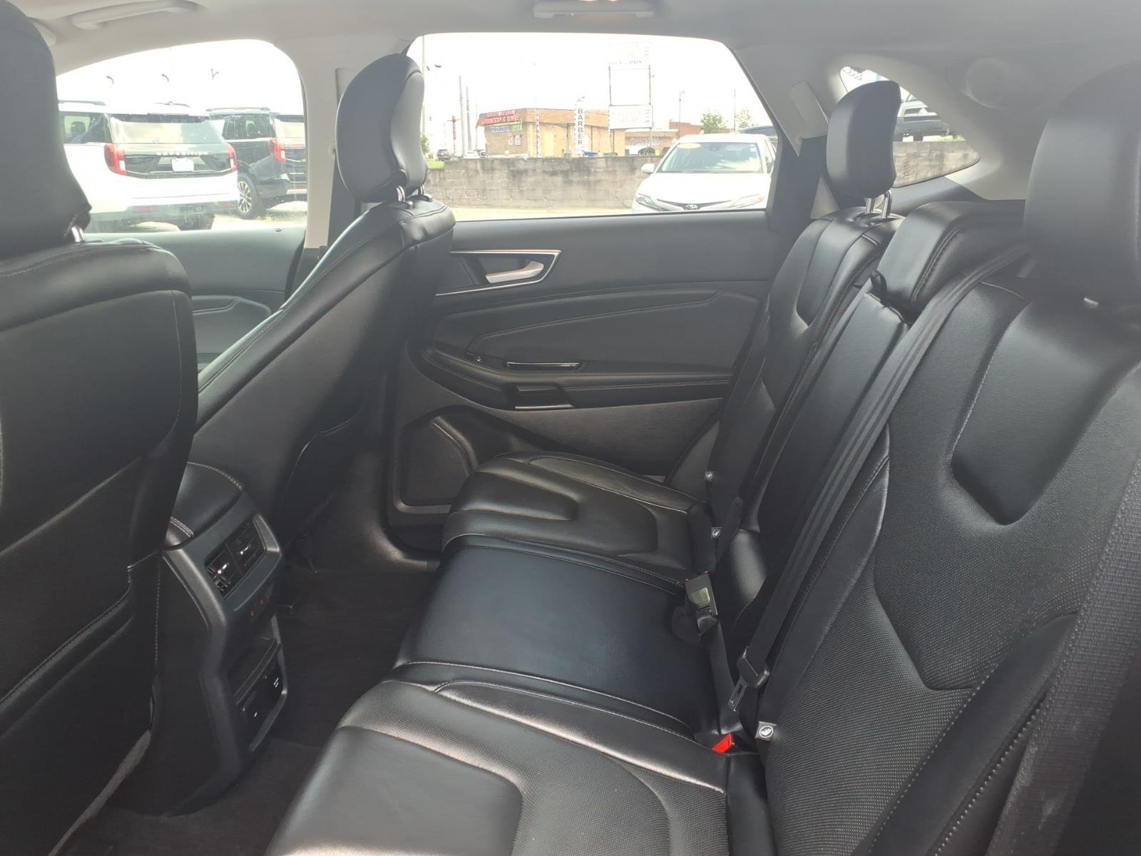 Used 2019 Stone Gray Metallic Ford Titanium image 10