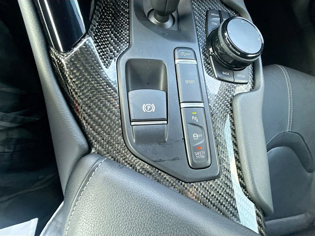 Used 2022 Gray Toyota 3.0 image 27