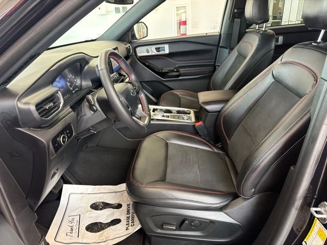 Used 2023 Black Ford ST-Line image 17