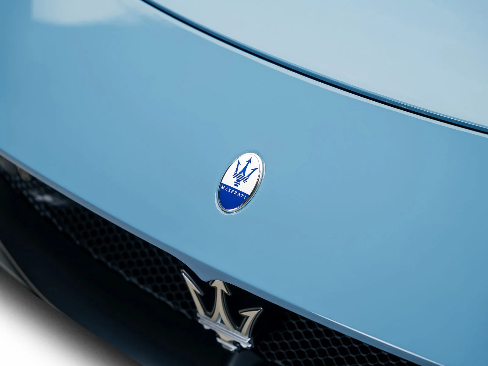 Used 2023 Blue Maserati  image 12