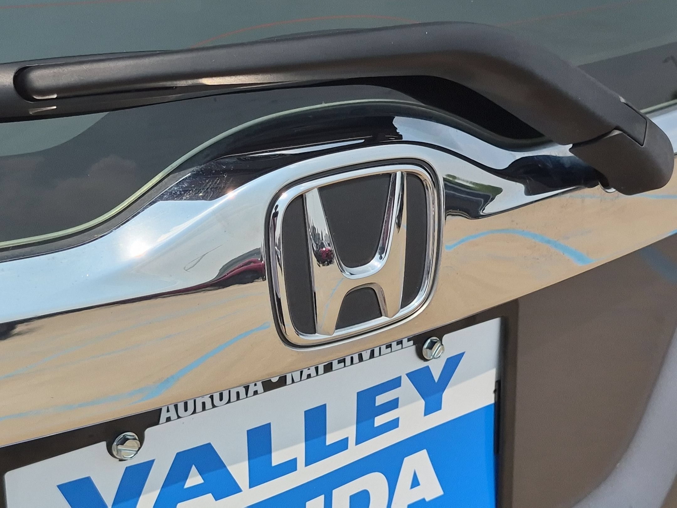 Certified Used 2017 Gray Honda EX-L image 27