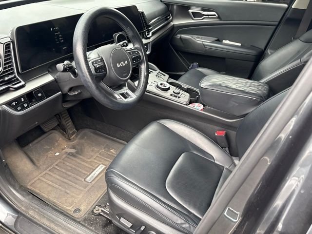 Used 2023 Gravity Gray Kia EX image 6