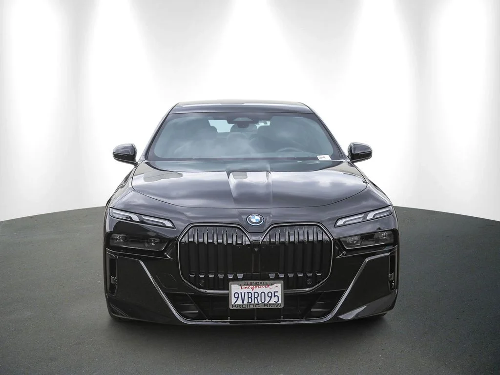 Used 2026 BMW i7 50 with VIN WBY43EJ07TCW28854 for sale in Glendale, CA