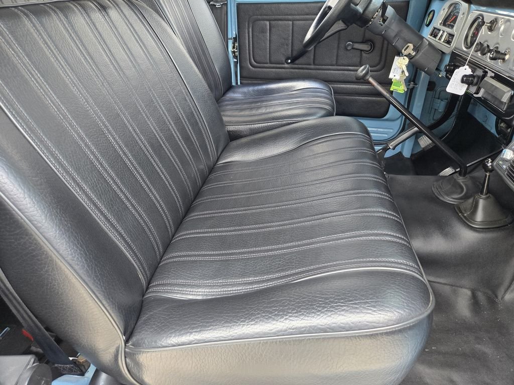 Used 1991 Blue Toyota OJ55 image 9