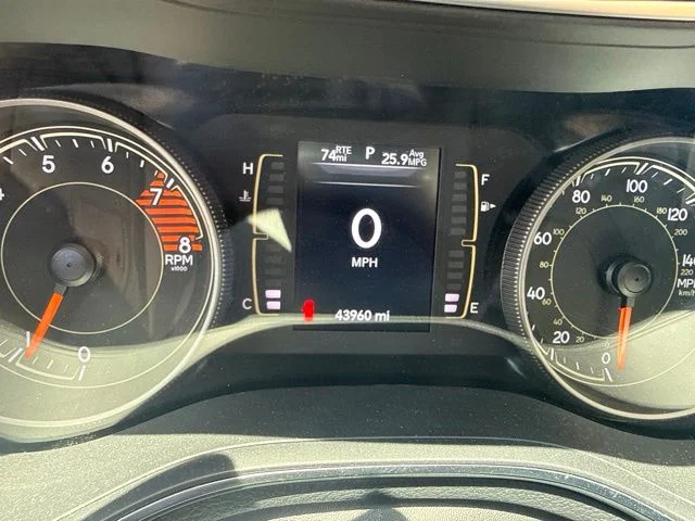 Used 2020 Red Jeep Latitude Plus image 5