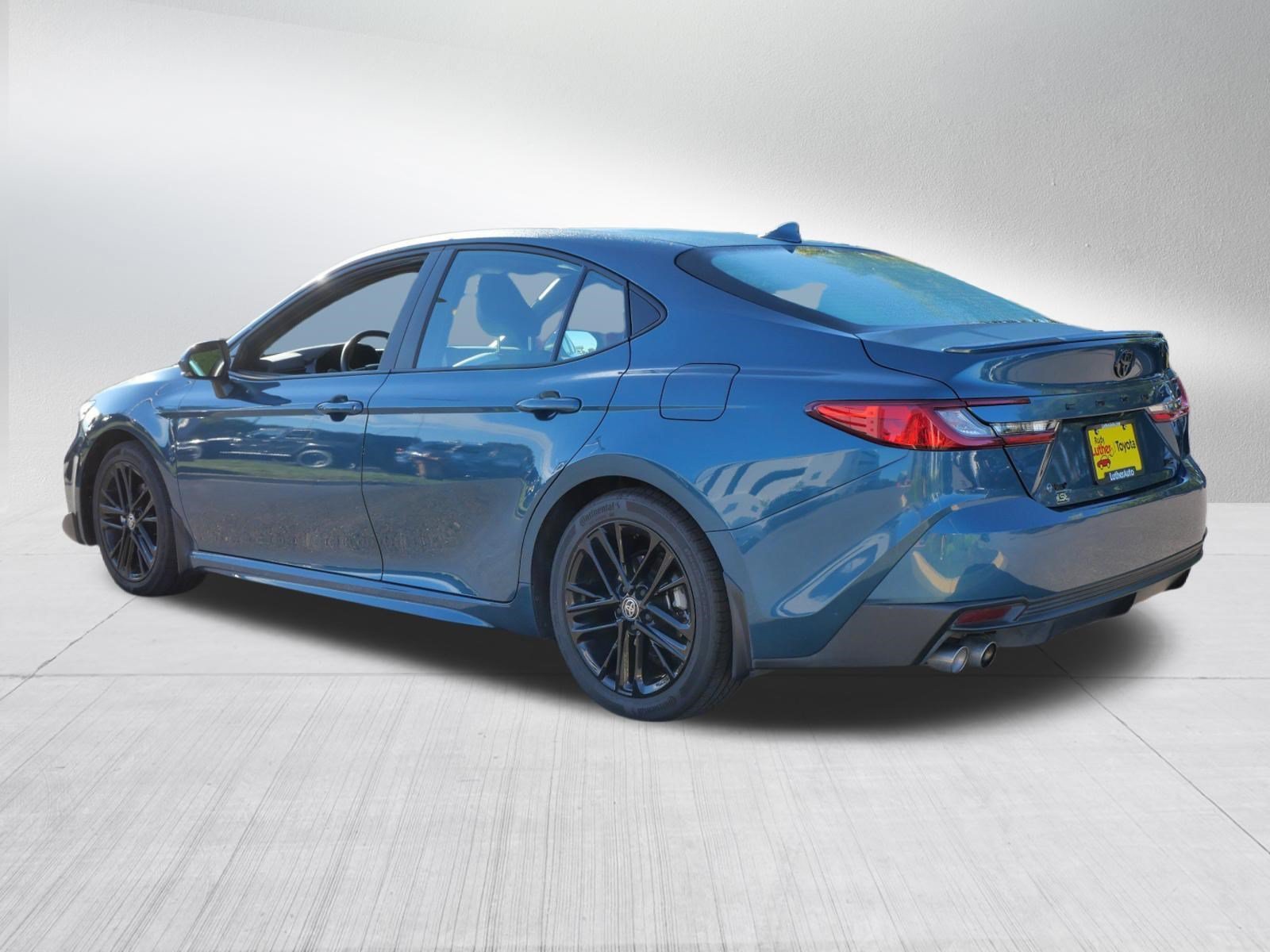 Certified Used 2026 Ocean Gem Toyota SE image 6