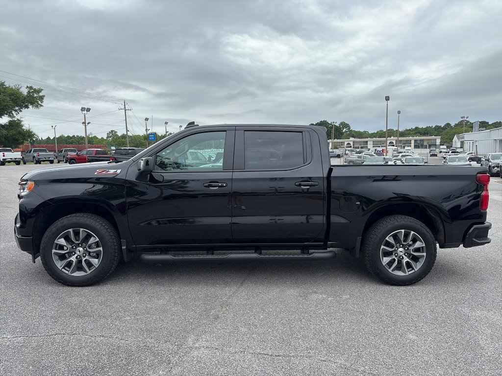 2026 Chevrolet Silverado 1500 RST - Photo 3