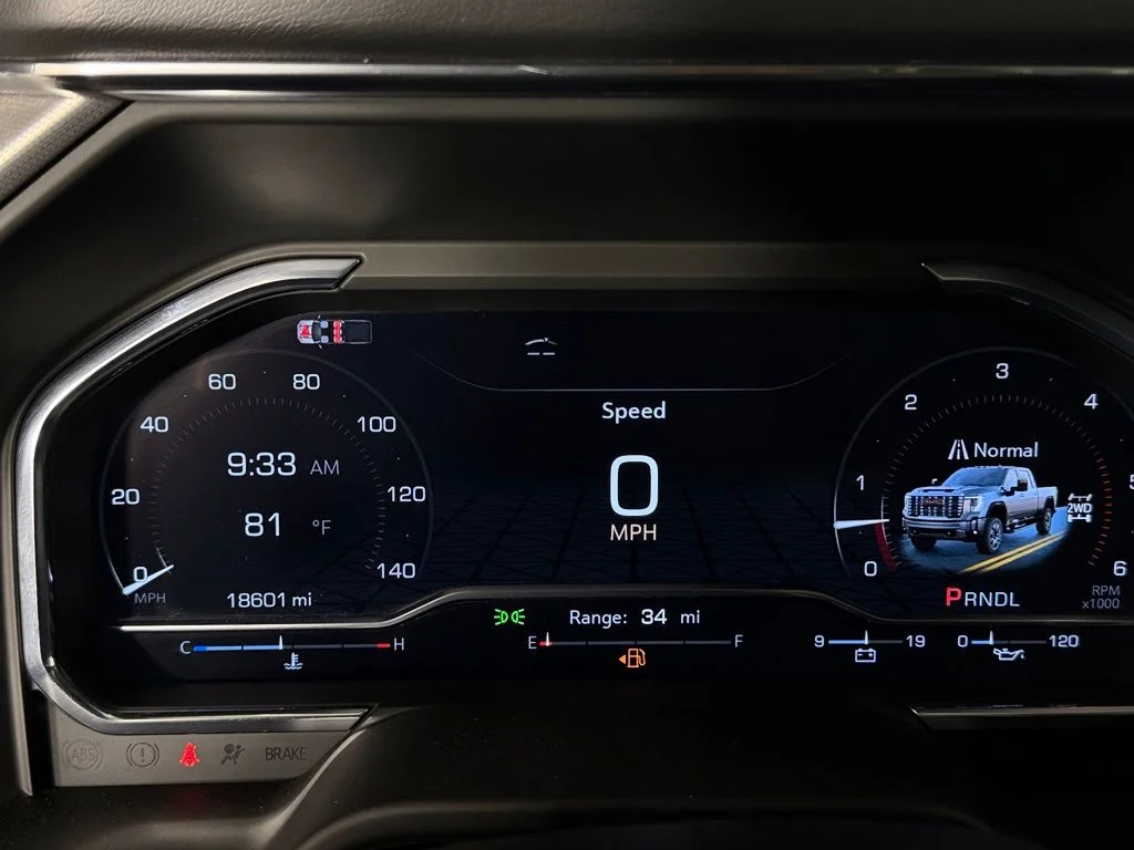 Certified Used 2025 White GMC Denali image 15