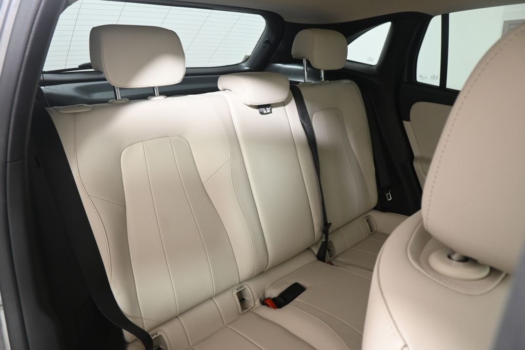 Used 2023 Mountain Gray Metallic Mercedes-Benz GLA 250 image 33