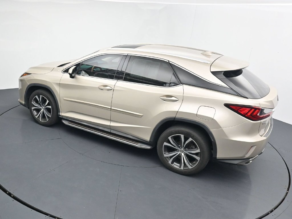 Used 2016 Beige Lexus 350 image 13